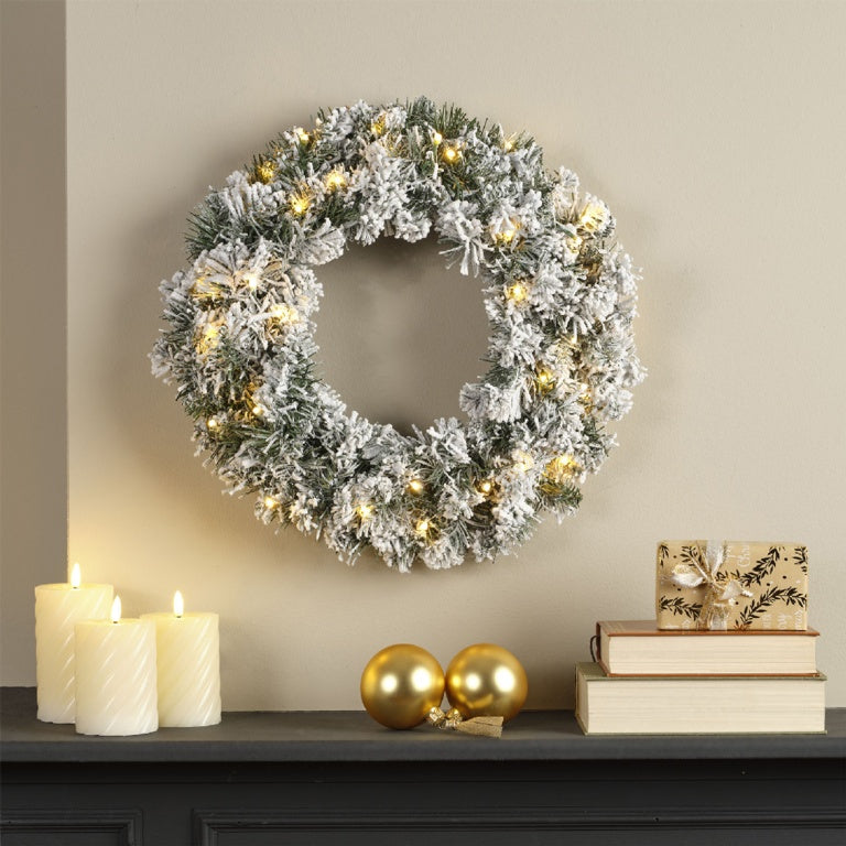 Kaemingk Imperial Snowy Green Wreath – 50cm Pre-Lit with Warm White LEDs