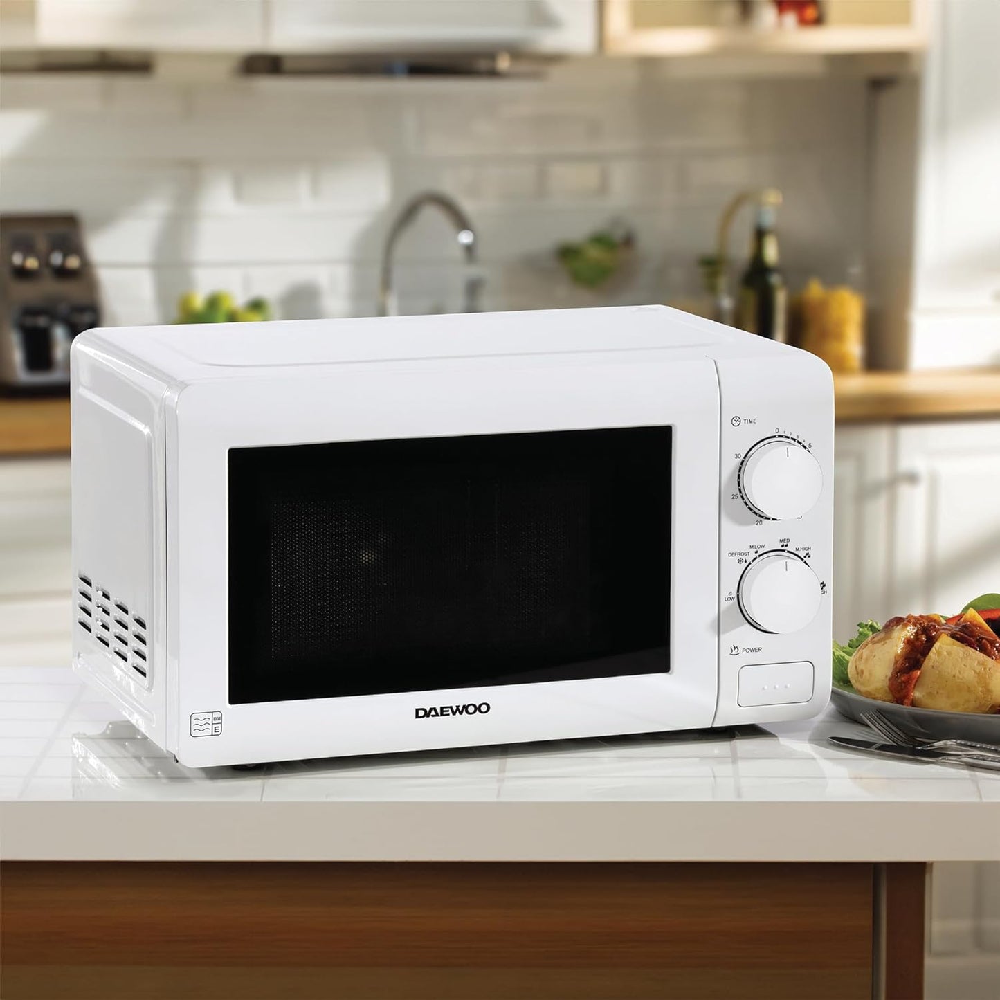 Daewoo Manual Microwave 20 Litres 700W White