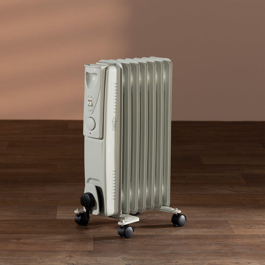 Daewoo 1500W 7-Fin Oil-Filled Radiator with Thermostat
